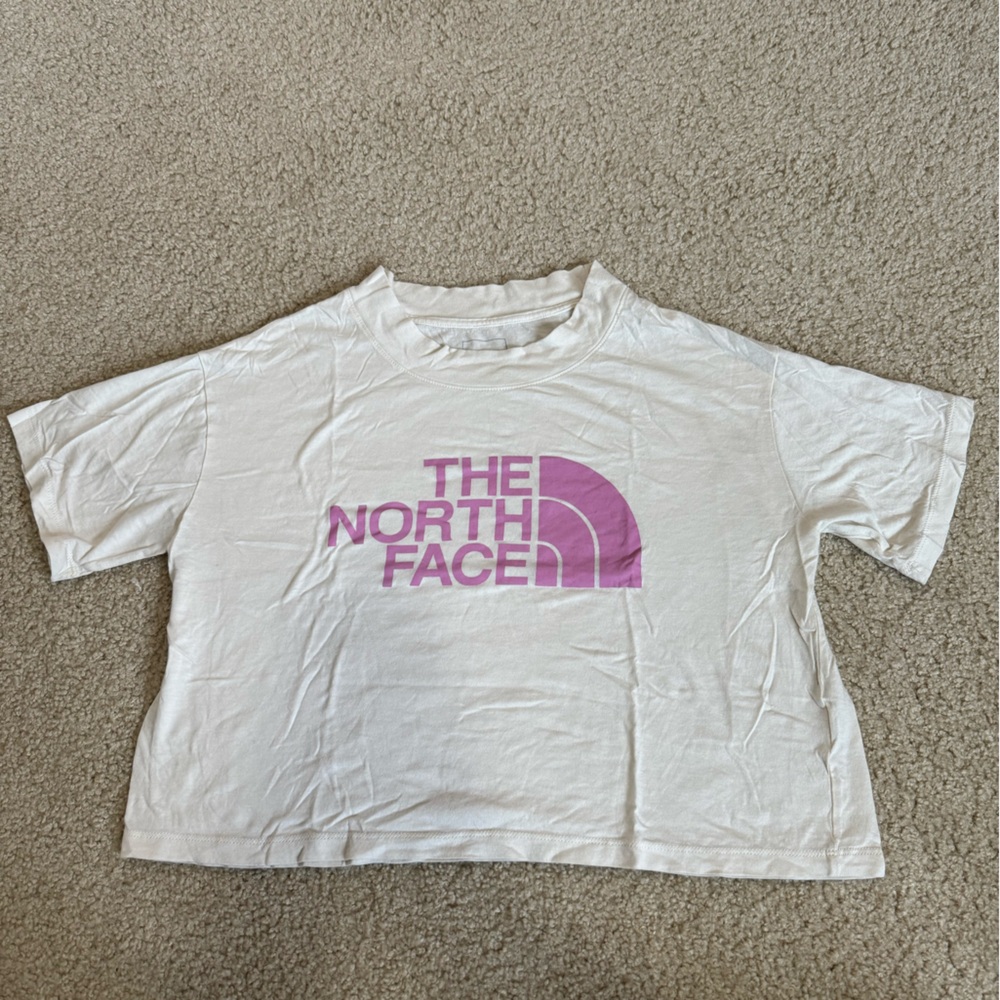 North Face cropped women’s tee M